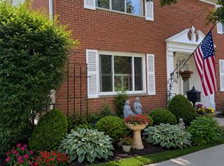749 Clareridge Ln, Dayton, OH 45458