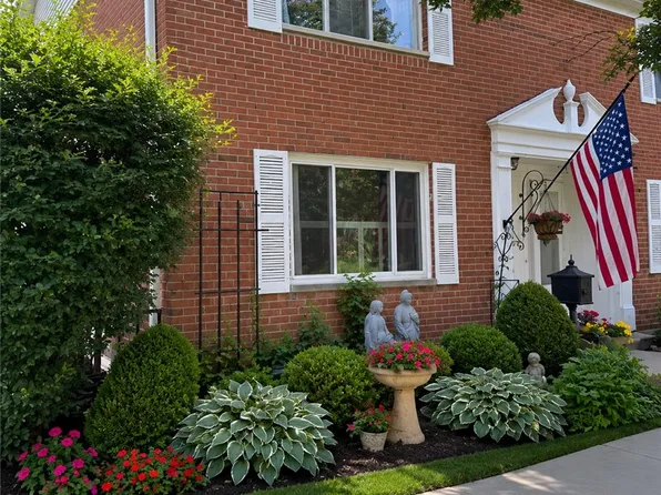 749 Clareridge Ln, Dayton, OH 45458