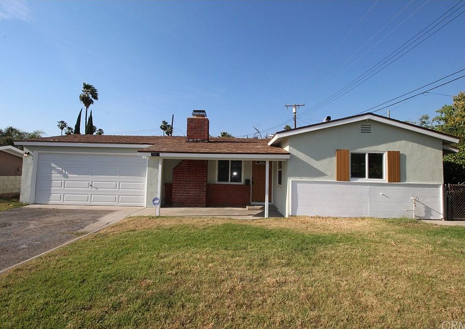 1st image of 25562 E 33rd St