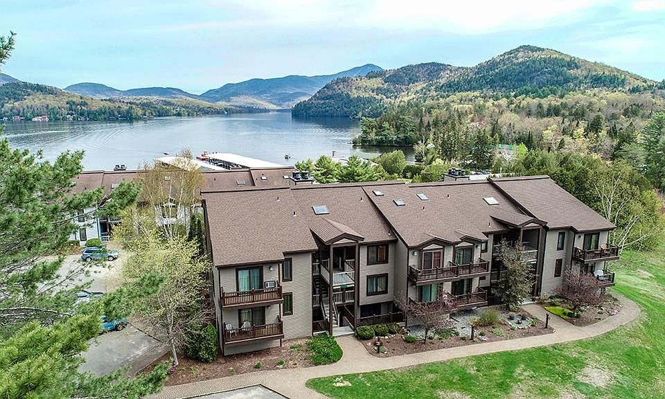 1st image of 12 Harbor Ln