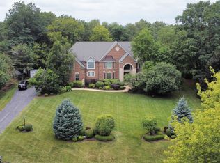 4341 Carlisle Dr, Prairie Grove, IL 60012