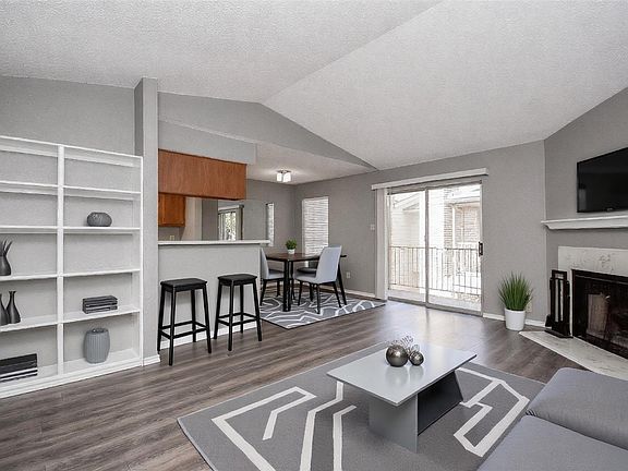 2nd image of 1515 Sandy Springs Rd APT 1006