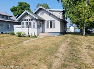 309 Vance Ave S, Erskine, MN 56535