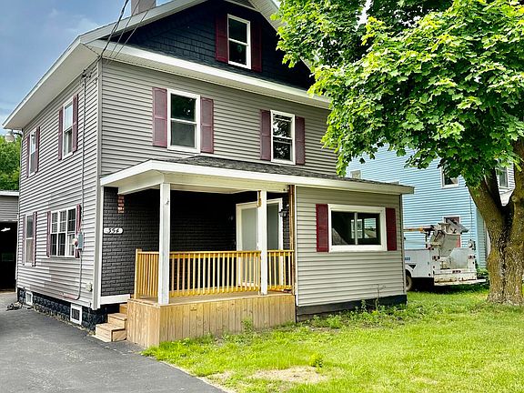 3rd image of 354 Elm St