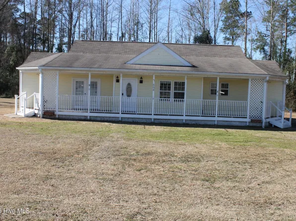 664 Sam Potts Highway, Whiteville, NC 28472