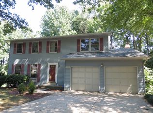 15994 Arden Ct, Woodbridge, VA 22191