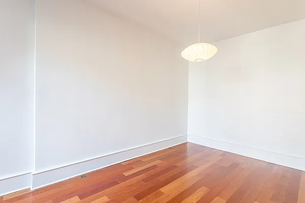 Rented by Bond New York | media 27