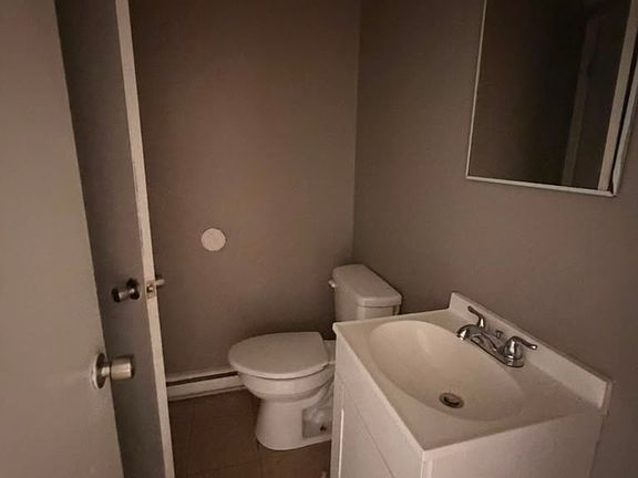 3rd image of 68 Clinton Ave #B