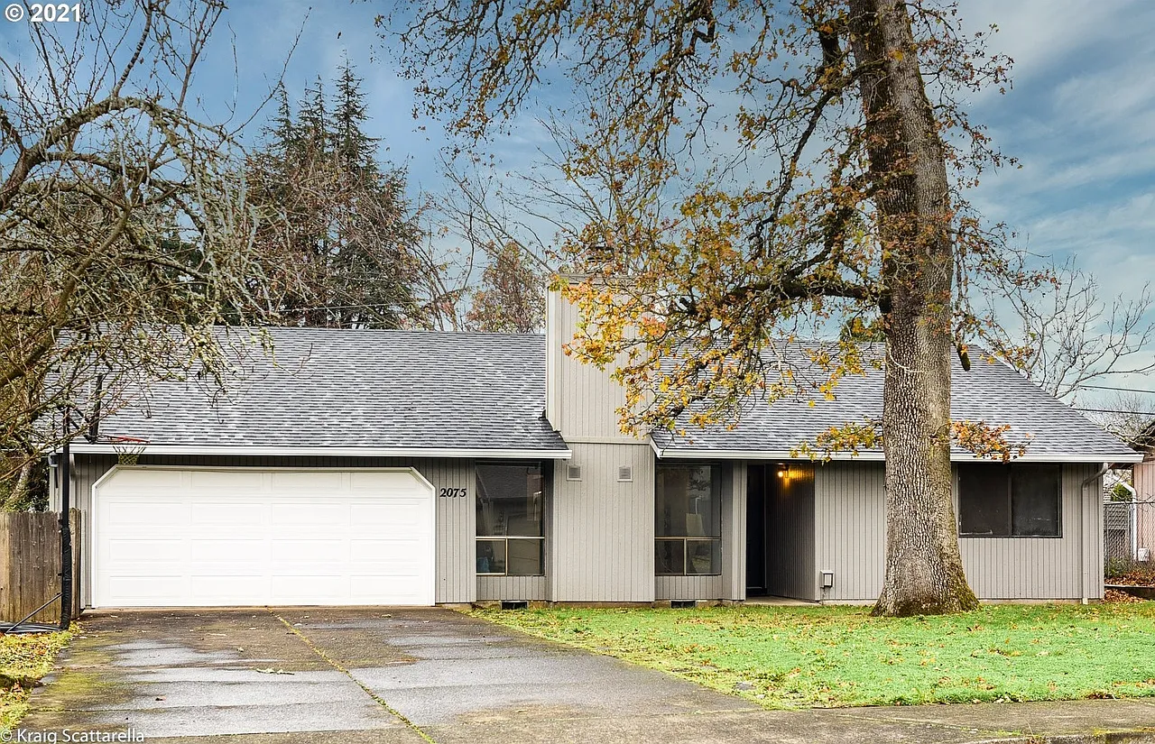 3 bed, 1400 sqft, $2,990 — Photo 1