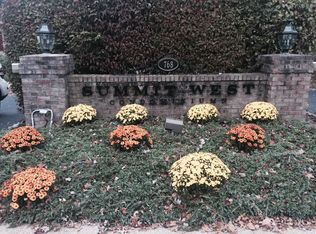 768 Springfield Ave APT C8, Summit, NJ 07901