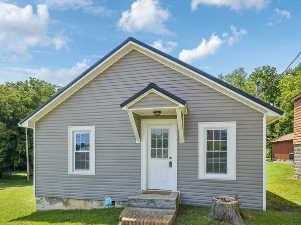 430 S Ramsey St, Manchester, TN 37355