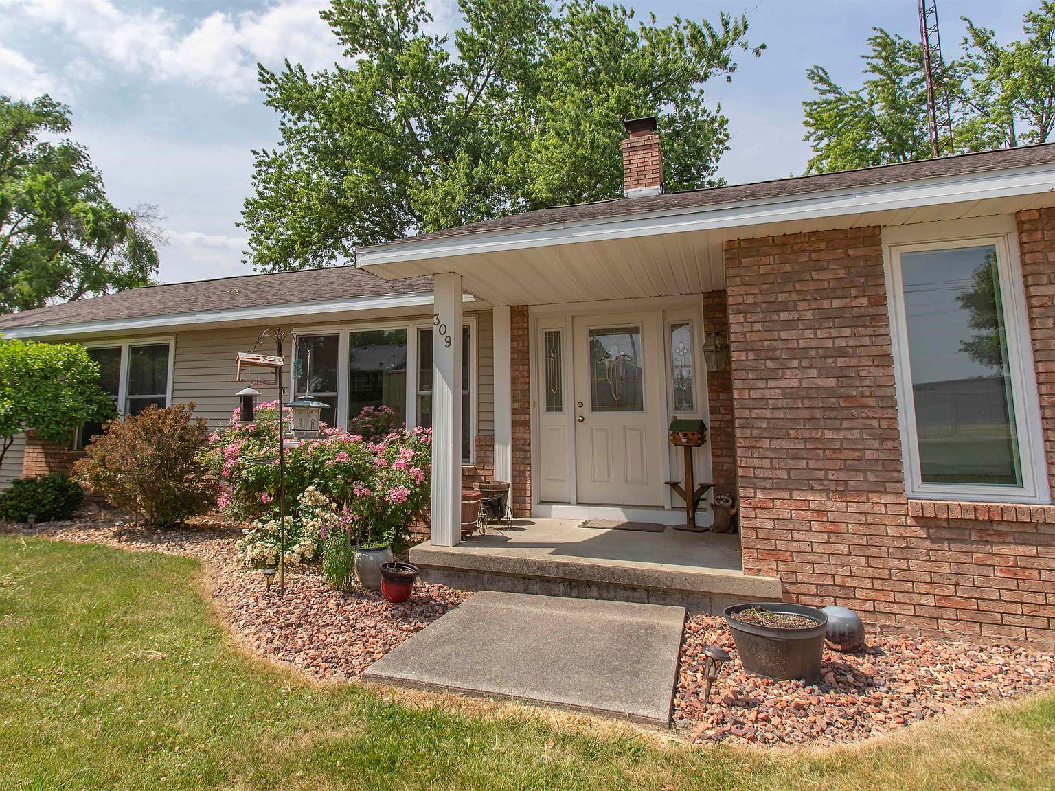 309 Calvary Ln, Angola, IN 46703 MLS 202321273 Zillow