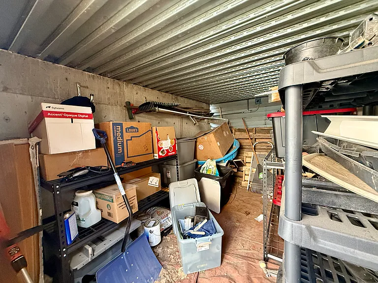515 NW Irving St #A — Photo 37