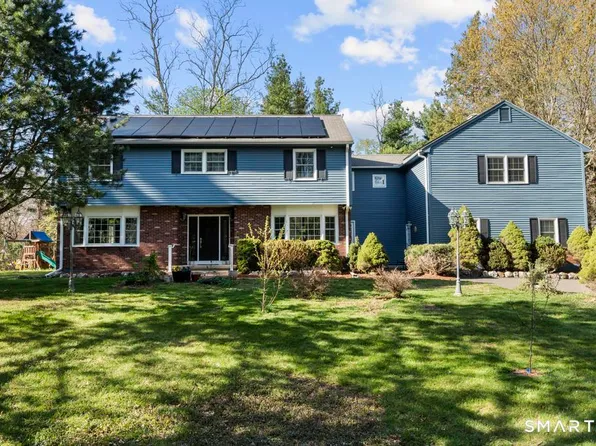 45 Ansonia Road, Woodbridge, CT 06525