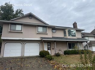 32569 Haida Dr, Abbotsford, BC V2T5A6