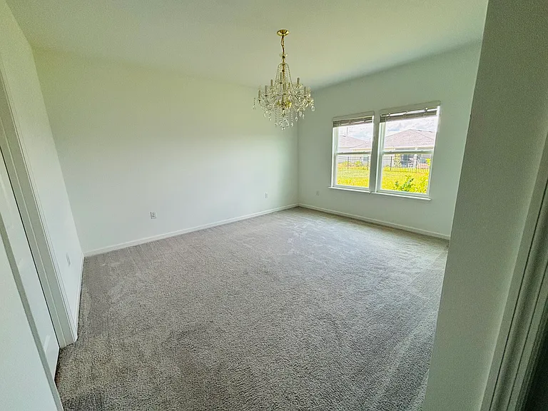 12486 NW 137th Ter — Photo 12