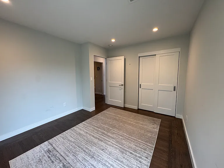 87 Tara Rd — Photo 20