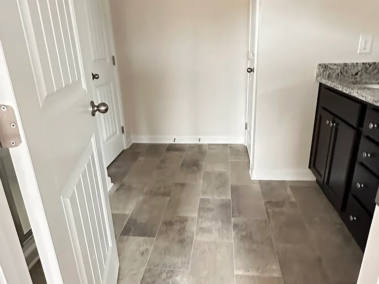 94 Briarwood Dr — Photo 14