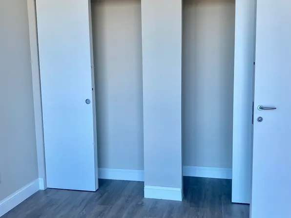 1930 Avenue M image 5 of 6