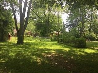 3rd image of 3815 N Bolton Ave