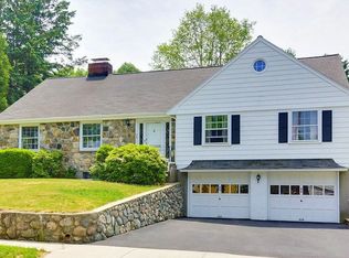 28 Brettwood Rd, Belmont, MA 02478