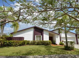 10521 SW 128th Ave, Miami, FL 33186