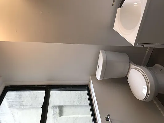 Rented by Crosstown Apartments NYC | media 9