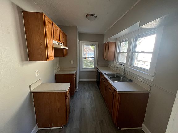4th image of 3391 Signet Dr