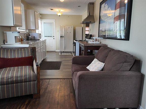 4th image of 5507 Avenue P