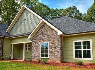 6901 Plott Rd, Charlotte, NC 28215