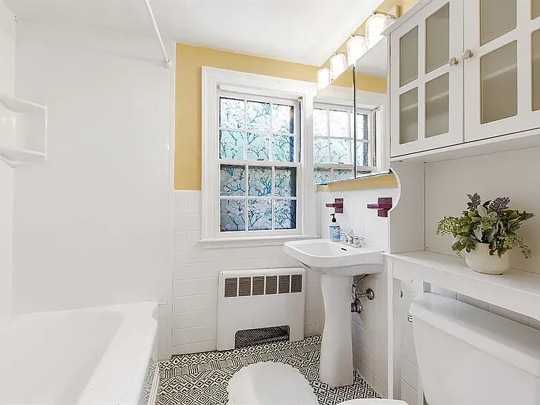 100 Wildwood Ave #1 — Photo 12