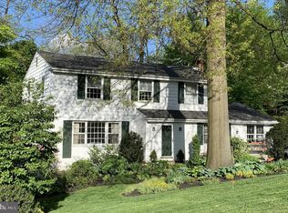 8329 Elliston Dr, Wyndmoor, PA 19038