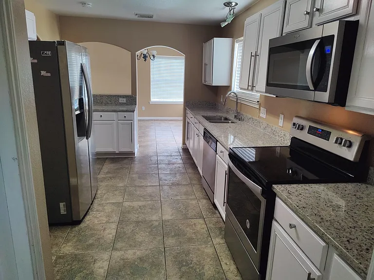 5118 Littleneviss Dr — Photo 17