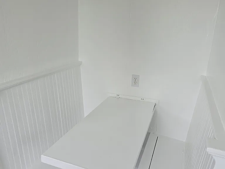 711 N Pine St #5 — Photo 8