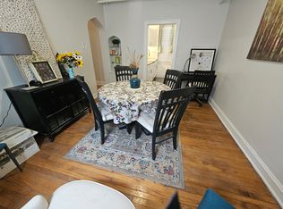 2423 W Lunt Ave APT 1S, Chicago, IL 60645
