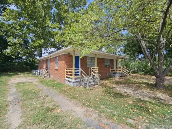 308-310 N Oak St, Jacksonville, AR 72076