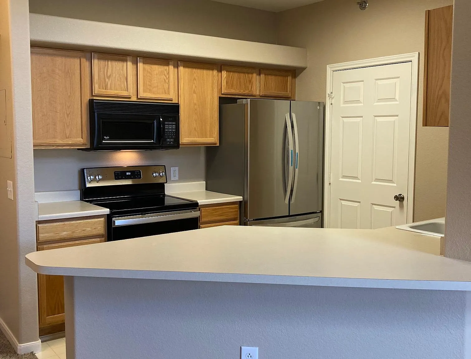2 bed, 1208 sqft, $2,000 — Photo 3