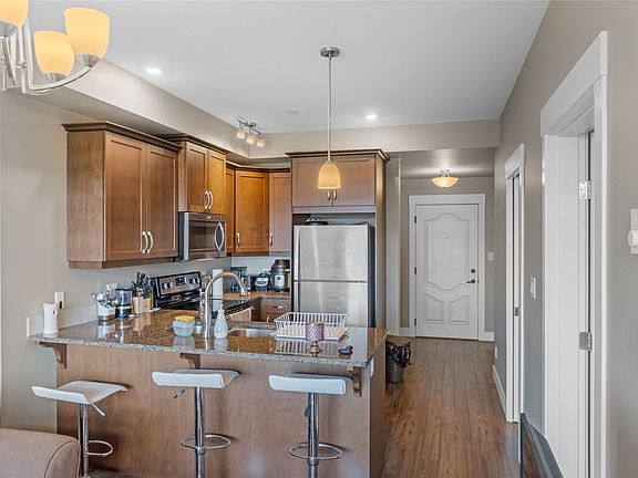 2nd image of 765 McGill Rd #404