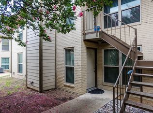 10650 Steppington Dr APT 120, Dallas, TX