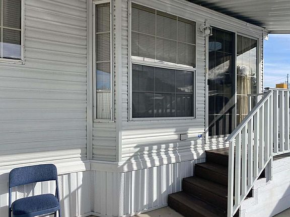 2nd image of 800 Gail Gardner Way #8