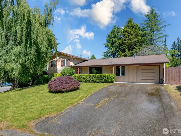 7304 NE 143rd Street, Kenmore, WA 98028