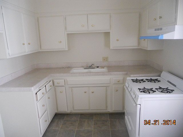 1st image of 105 N Eastwood Ave APT 3