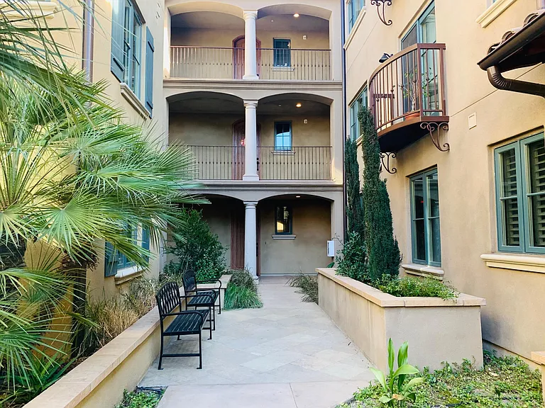 168 S Sierra Madre Blvd #117 — Photo 6