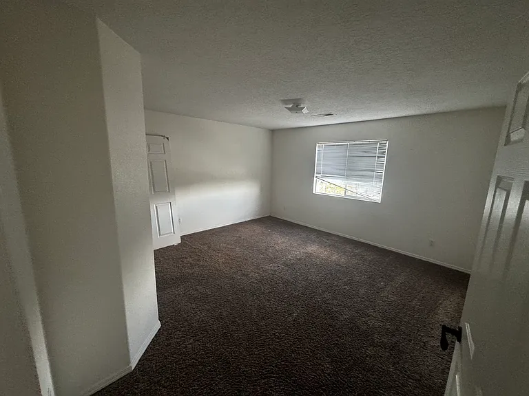 7004 Tree Line Ave NW — Photo 11