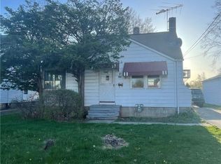 630 E 260th St, Euclid, OH