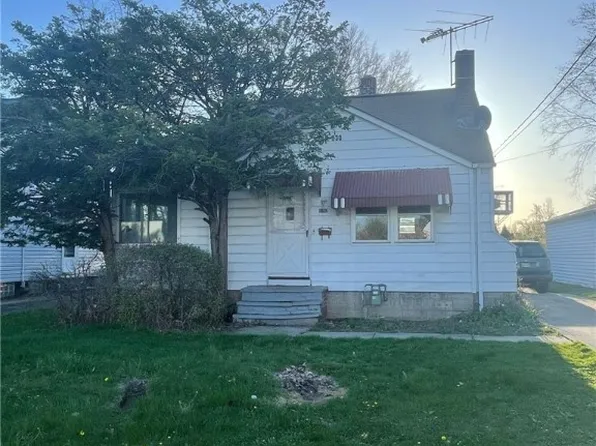 630 E 260th St, Euclid, OH 44132
