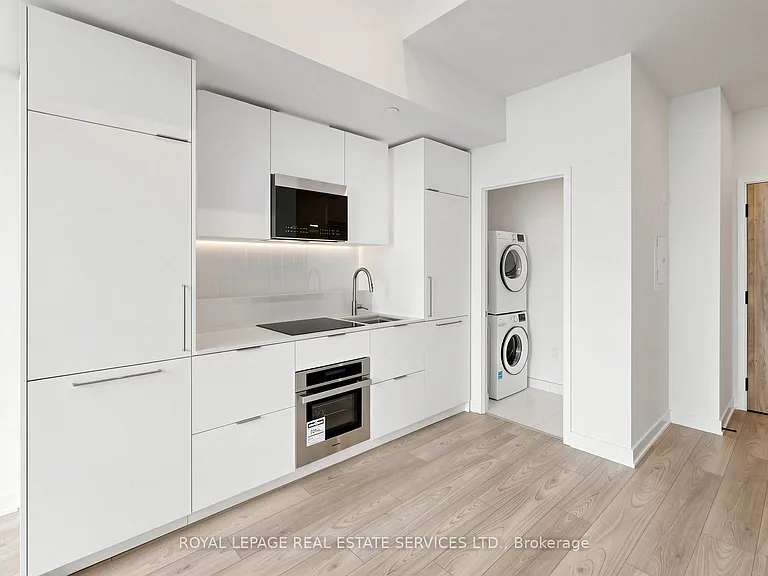1 Fairview Rd E #3206 — Photo 13