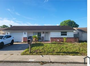 6824 Alta Vista St, Port Richey, FL 34668