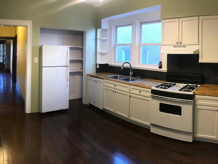 3217 Price Ave #1 — Photo 8