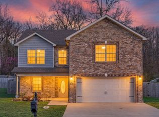 1193 Gentry Dr, Clarksville, TN 37043